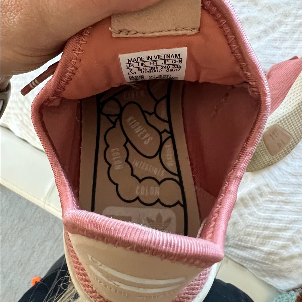 pharrell williams adidas shoe